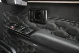 TOYOTA LAND CRUISER 79 2.8GD-6 A/T D/C full