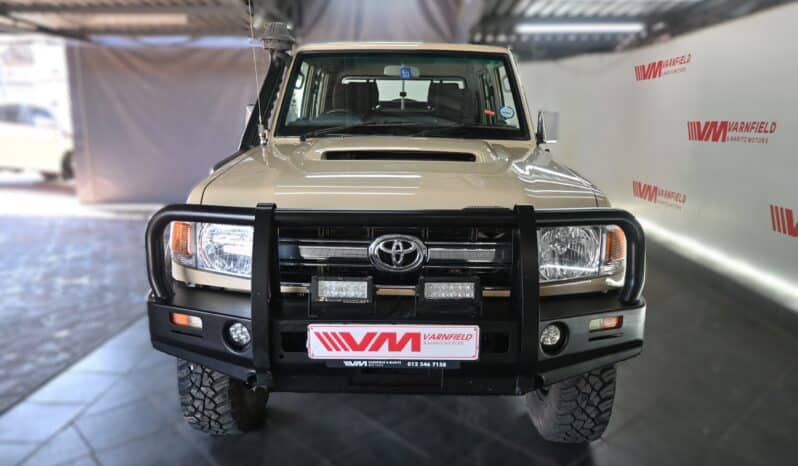 TOYOTA LAND CRUISER 79 4.5D P/U D/C full