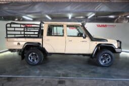 TOYOTA LAND CRUISER 79 4.5D P/U D/C full