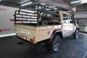 TOYOTA LAND CRUISER 79 4.5D P/U D/C