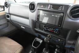 TOYOTA LAND CRUISER 79 4.5D P/U D/C full