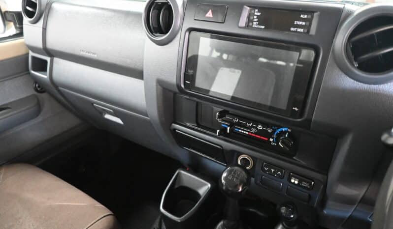 TOYOTA LAND CRUISER 79 4.5D P/U D/C full