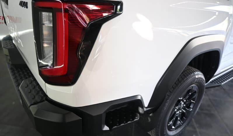 TOYOTA HILUX 2.8GD-6 RB LEG 4X4 A/T D/C HEV full