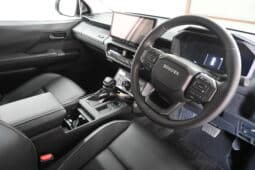 TOYOTA HILUX 2.8GD-6 RB LEG 4X4 A/T D/C HEV full