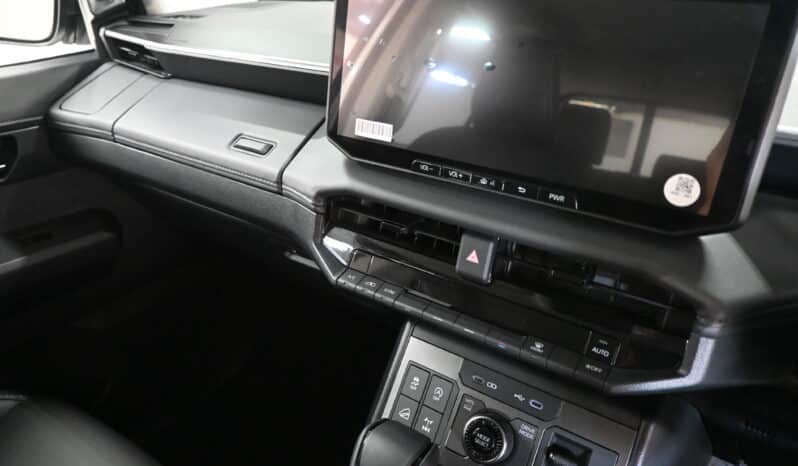 TOYOTA HILUX 2.8GD-6 RB LEG 4X4 A/T D/C HEV full