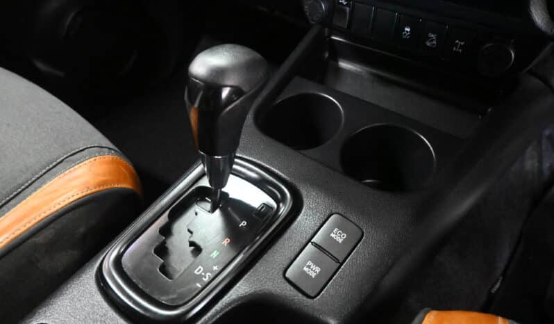 TOYOTA HILUX 2.8GD-6 4X4 A/T D/C LEG 50 full