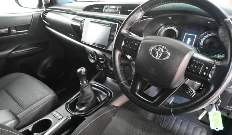 TOYOTA HILUX 2.8GD-6 RB RAIDER E/C full