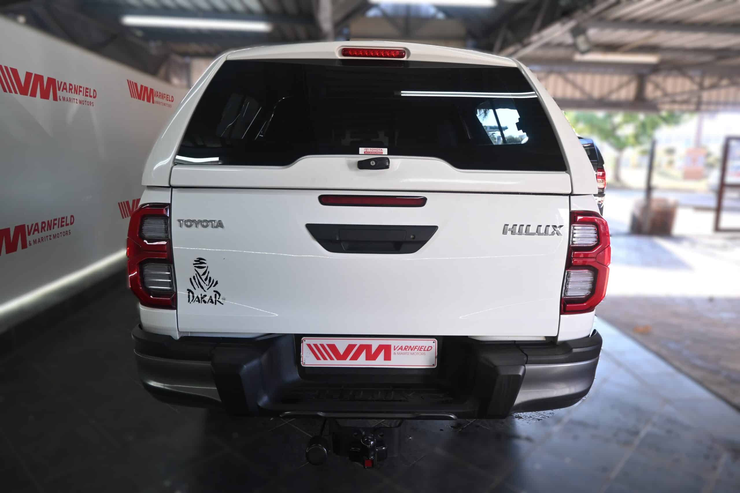 TOYOTA HILUX 2.8GD-6 RB RAIDER A/T D/C DAKAR