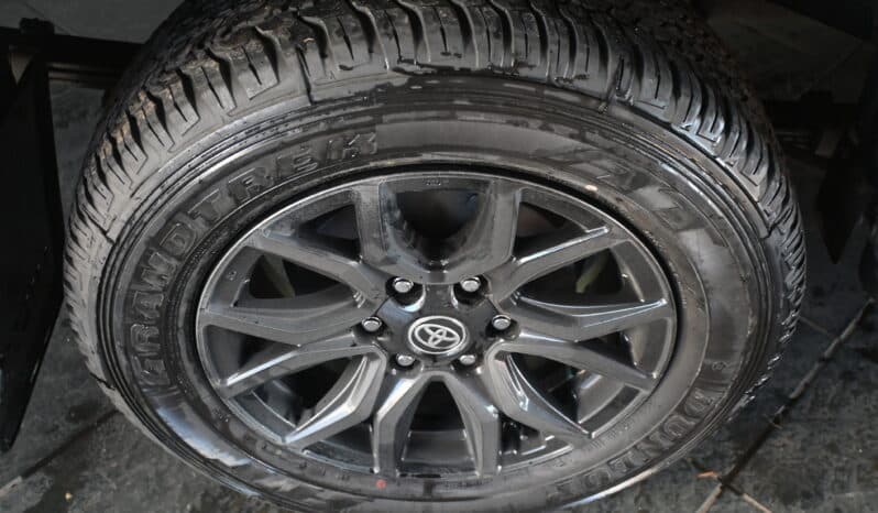 TOYOTA HILUX 2.8GD-6 RB RAIDER A/T D/C DAKAR full
