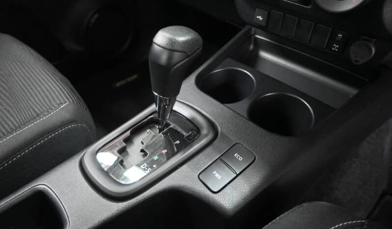 TOYOTA HILUX 2.4GD-6 RB RAIDER E/C A/T full