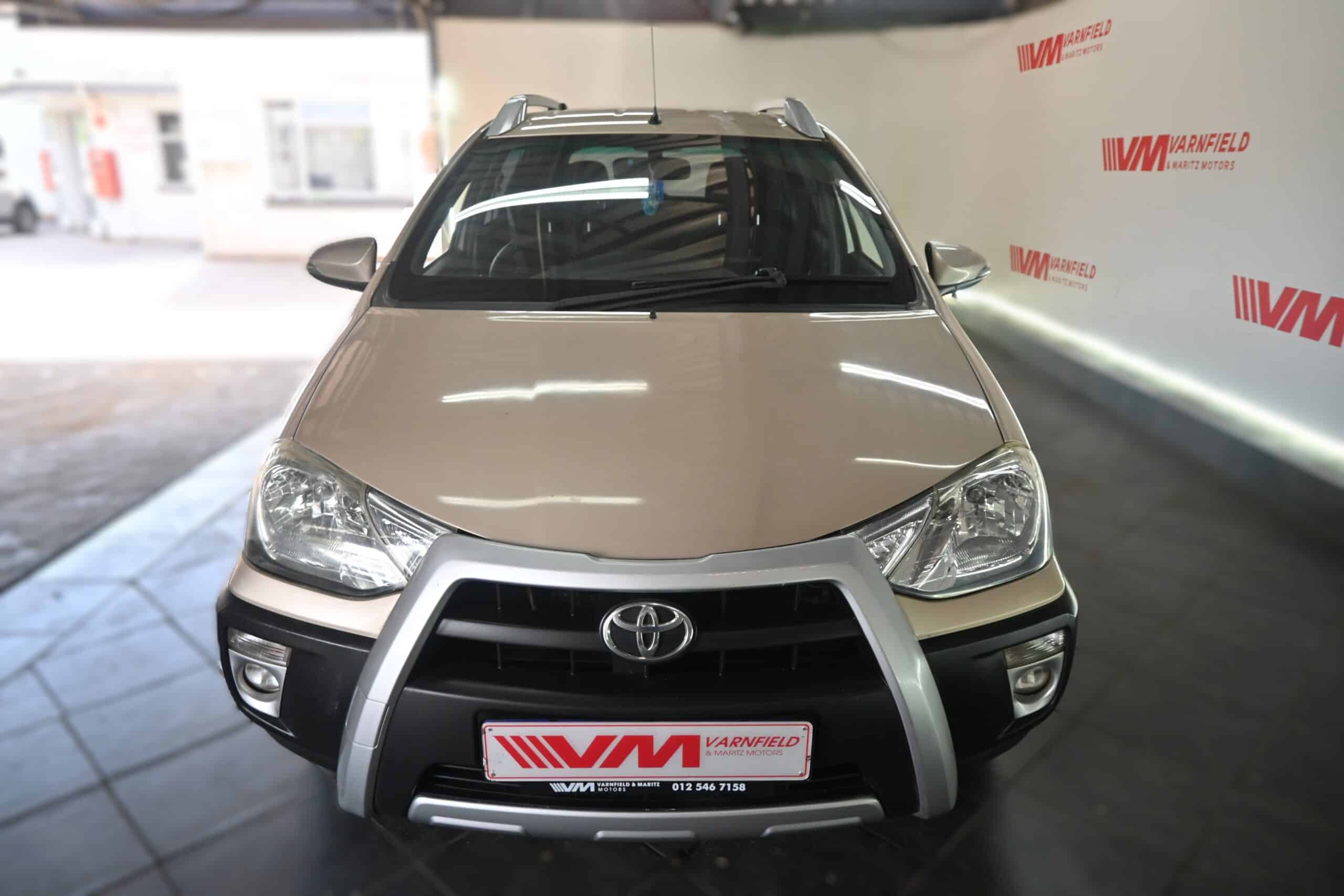 TOYOTA ETIOS CROSS 1.5 XS