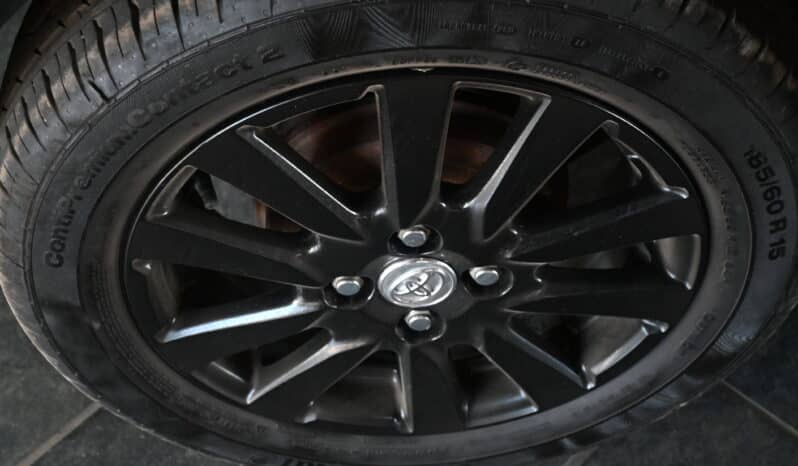 TOYOTA ETIOS CROSS 1.5 XS full