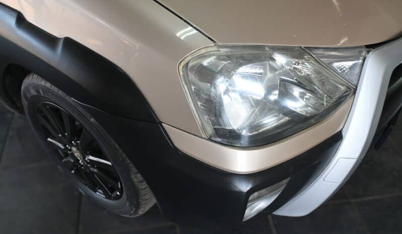 TOYOTA ETIOS CROSS 1.5 XS full