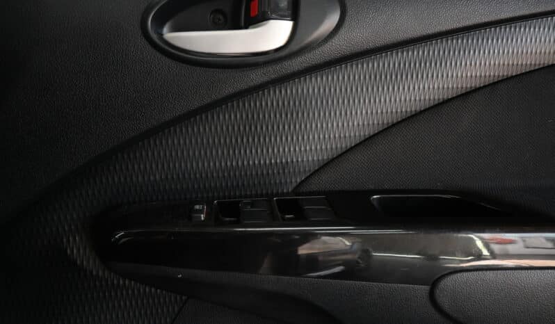 TOYOTA ETIOS CROSS 1.5 XS full