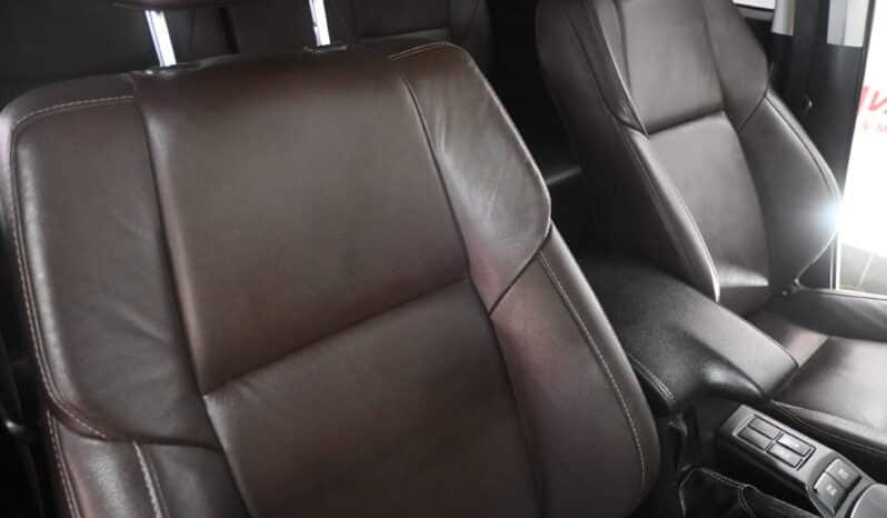 TOYOTA FORTUNER 2.4GD-6 A/T full