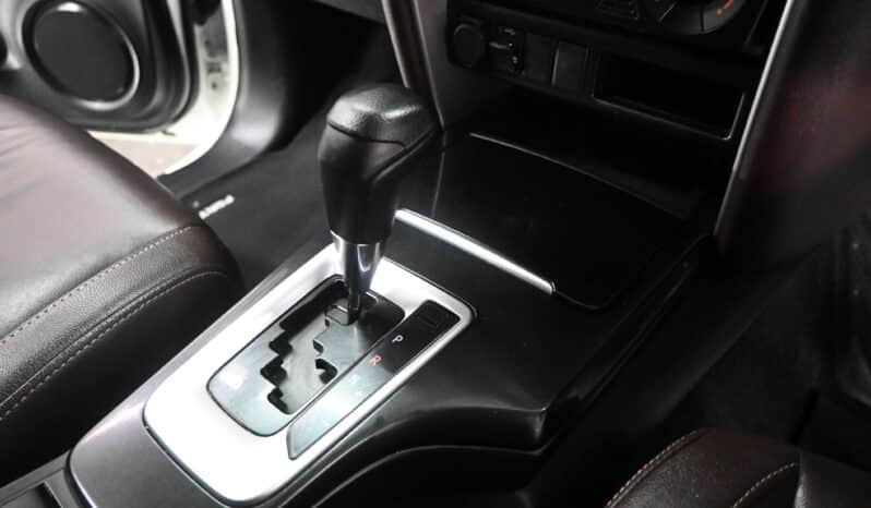 TOYOTA FORTUNER 2.4GD-6 A/T full