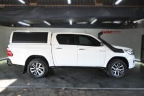 TOYOTA HILUX 2.8GD-6 4X4 A/T D/C