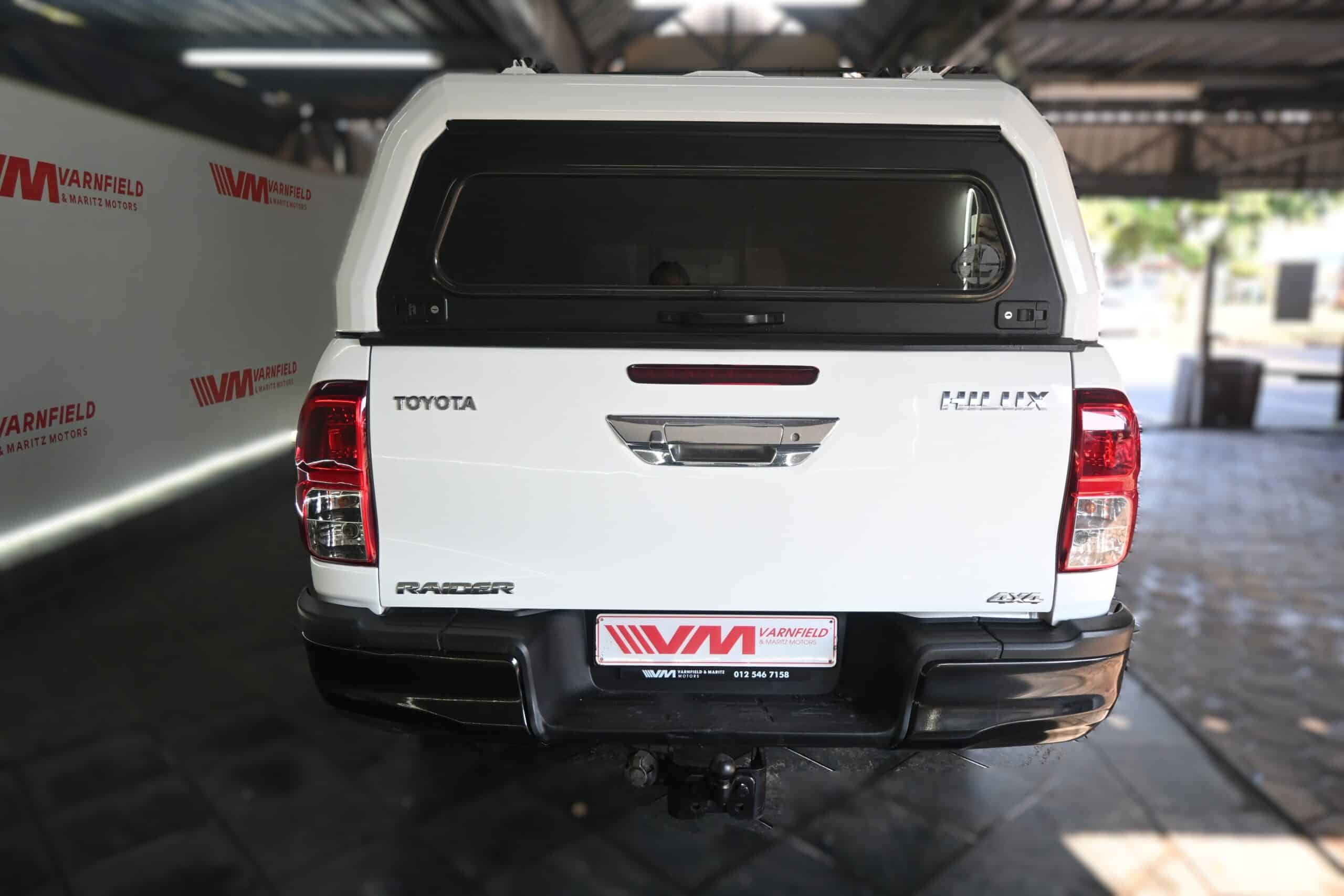 TOYOTA HILUX 2.8GD-6 4X4 A/T D/C