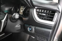 TOYOTA FORTUNER 2.8GD-6 A/T full