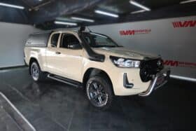 TOYOTA HILUX 2.4GD-6 RB RAIDER E/C