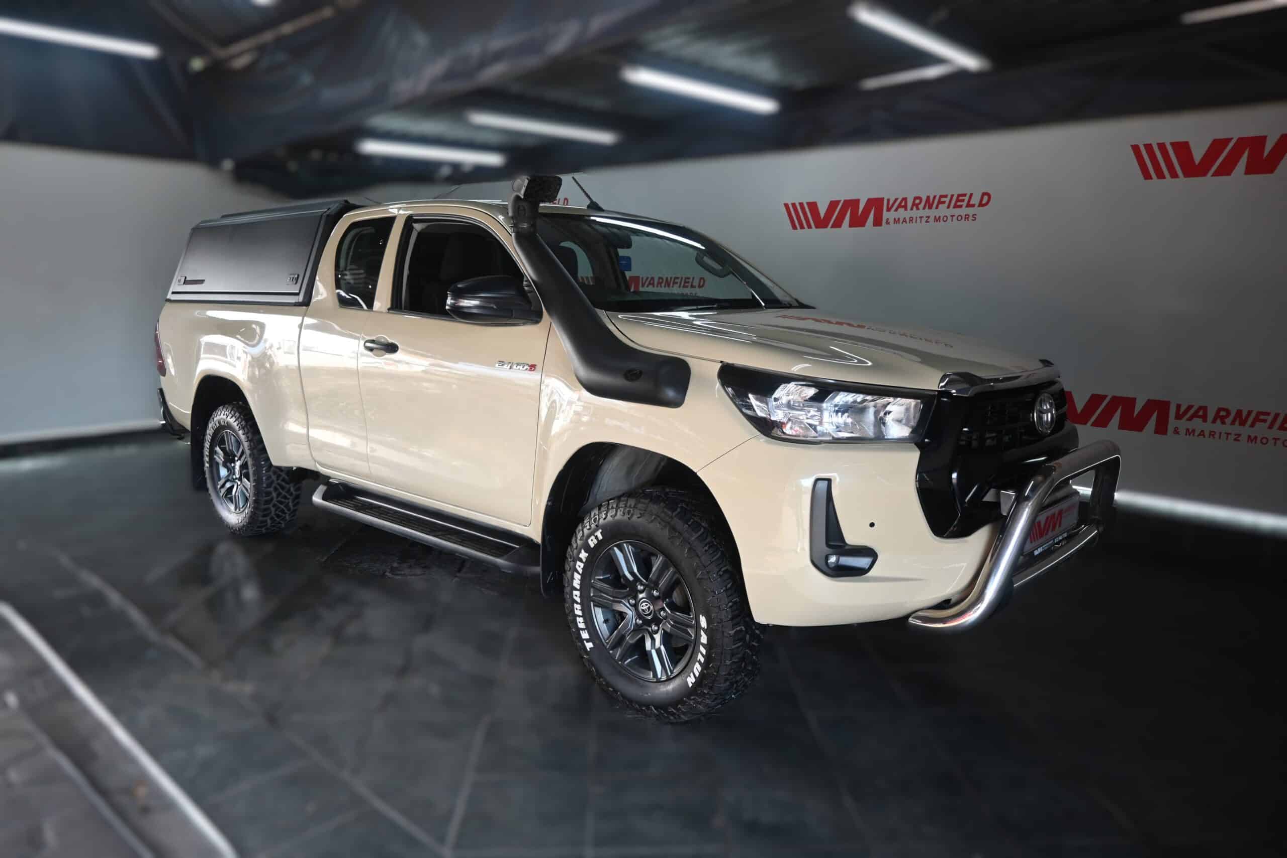 TOYOTA HILUX 2.4GD-6 RB RAIDER E/C