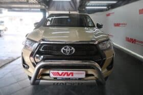 TOYOTA HILUX 2.4GD-6 RB RAIDER E/C
