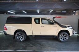 TOYOTA HILUX 2.4GD-6 RB RAIDER E/C full