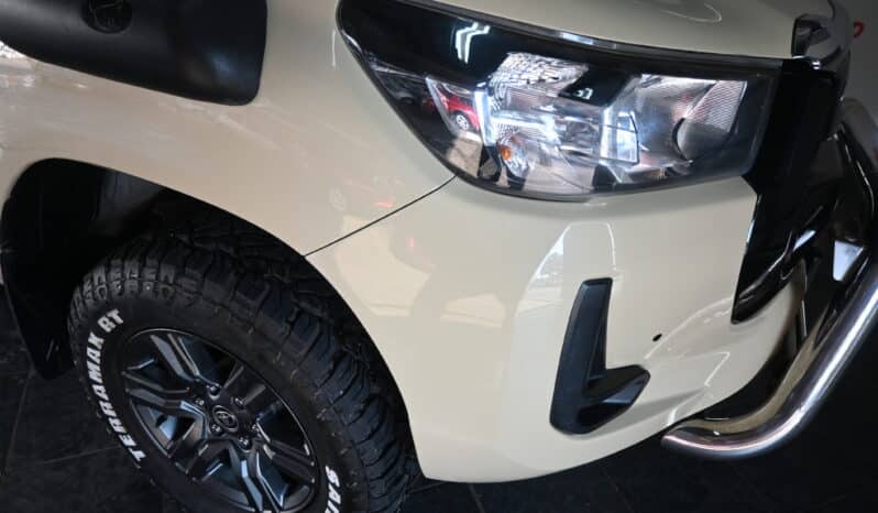 TOYOTA HILUX 2.4GD-6 RB RAIDER E/C full