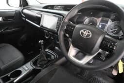 TOYOTA HILUX 2.4GD-6 RB RAIDER E/C full