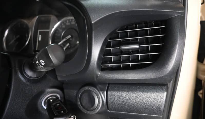 TOYOTA HILUX 2.4GD-6 RB RAIDER E/C full