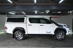 TOYOTA HILUX 2.8GD-6 RB RAIDER A/T D/C DAKAR full