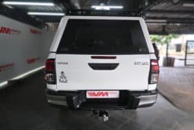 TOYOTA HILUX 2.8GD-6 RB RAIDER A/T D/C DAKAR
