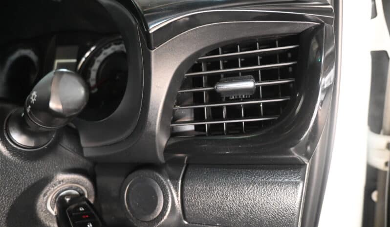 TOYOTA HILUX 2.8GD-6 RB RAIDER A/T D/C DAKAR full