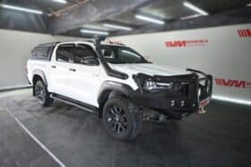 TOYOTA HILUX 2.8GD-6 LEGEND 4X4 A/T D/C