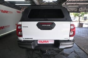 TOYOTA HILUX 2.8GD-6 LEGEND 4X4 A/T D/C