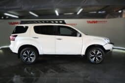 ISUZU MU-X 3.0D 4X4 A/T full