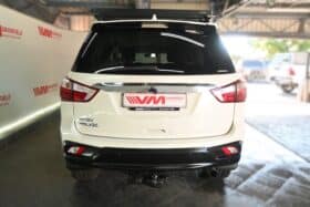 ISUZU MU-X 3.0D 4X4 A/T