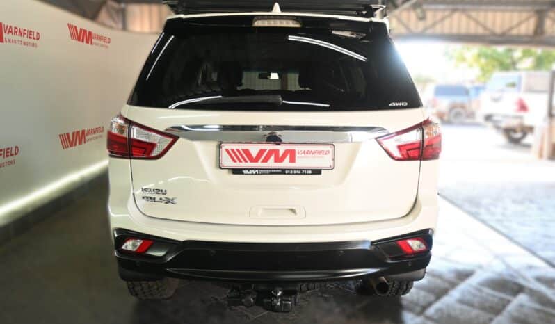 ISUZU MU-X 3.0D 4X4 A/T full