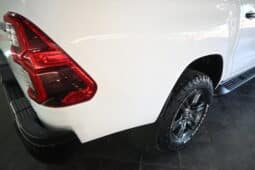 TOYOTA HILUX 2.8GD-6 RAIDER 4X4 A/T D/C full
