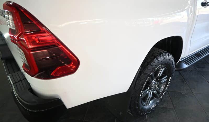TOYOTA HILUX 2.8GD-6 RAIDER 4X4 A/T D/C full