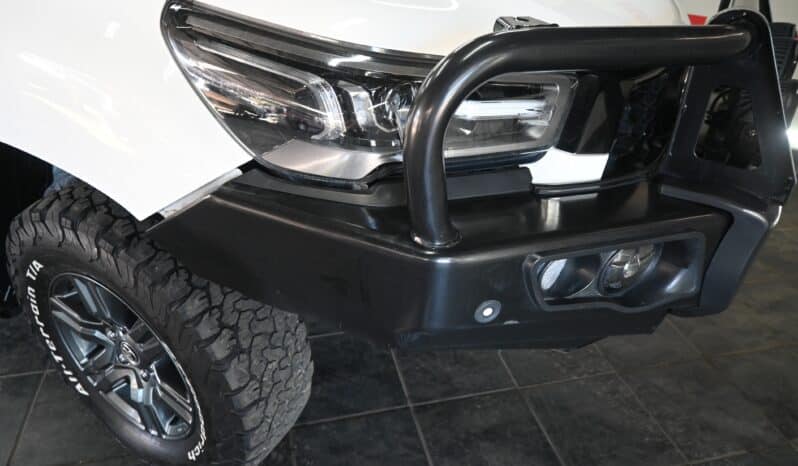 TOYOTA HILUX 2.8GD-6 RAIDER 4X4 A/T D/C full