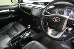 TOYOTA HILUX 2.8GD-6 RAIDER 4X4 A/T D/C full