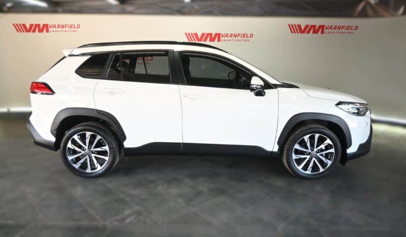 TOYOTA COROLLA CROSS 1.8 XR full