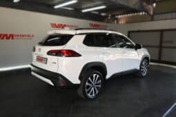 TOYOTA COROLLA CROSS 1.8 XR full