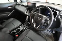 TOYOTA COROLLA CROSS 1.8 XR full