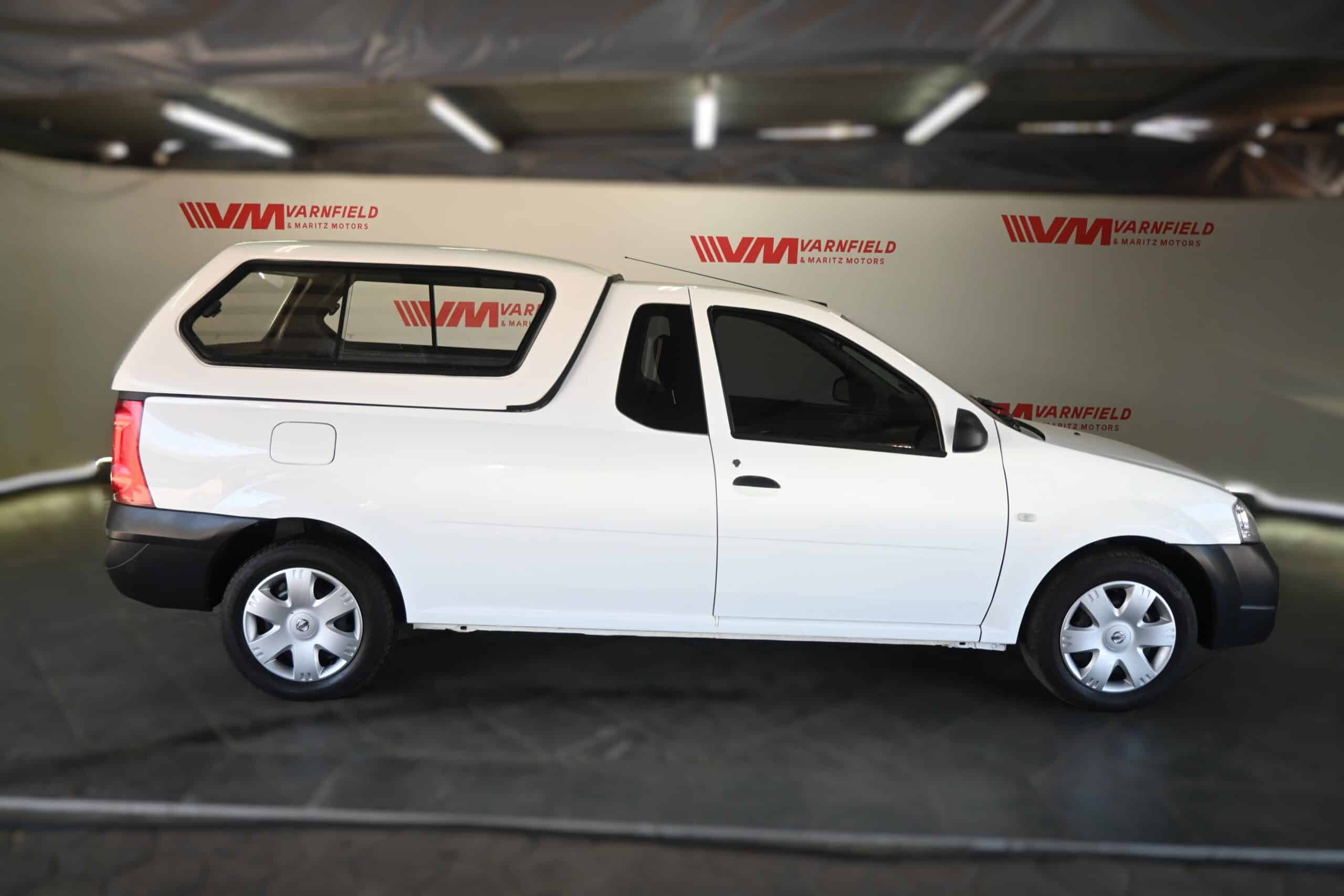 NISSAN NP200 1.6 SAFETYPACK A/C S/C