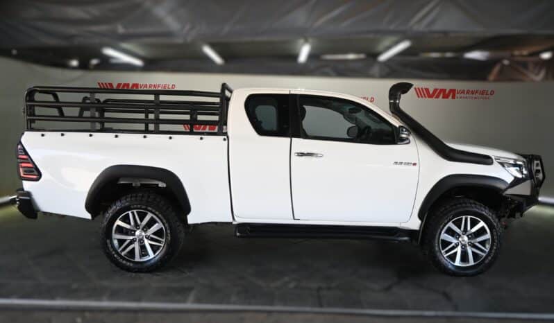 TOYOTA HILUX 2.8GD-6 RB RAIDER 4X4 A/T E/C full