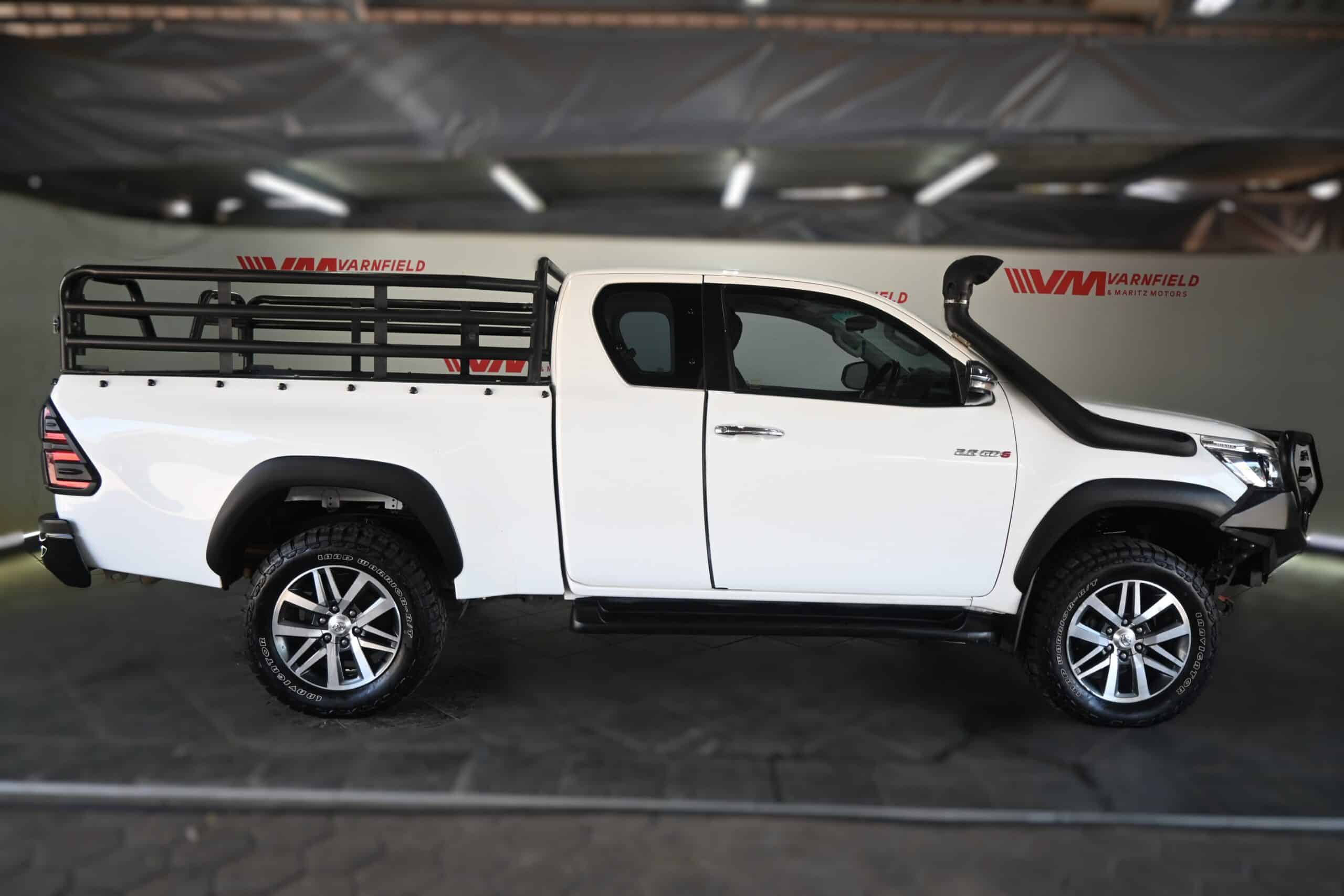 TOYOTA HILUX 2.8GD-6 RB RAIDER 4X4 A/T E/C