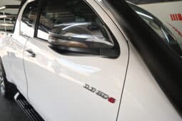 TOYOTA HILUX 2.8GD-6 RB RAIDER 4X4 A/T E/C full