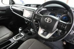 TOYOTA HILUX 2.8GD-6 RB RAIDER 4X4 A/T E/C full